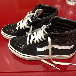 Almost like new unisex Vans